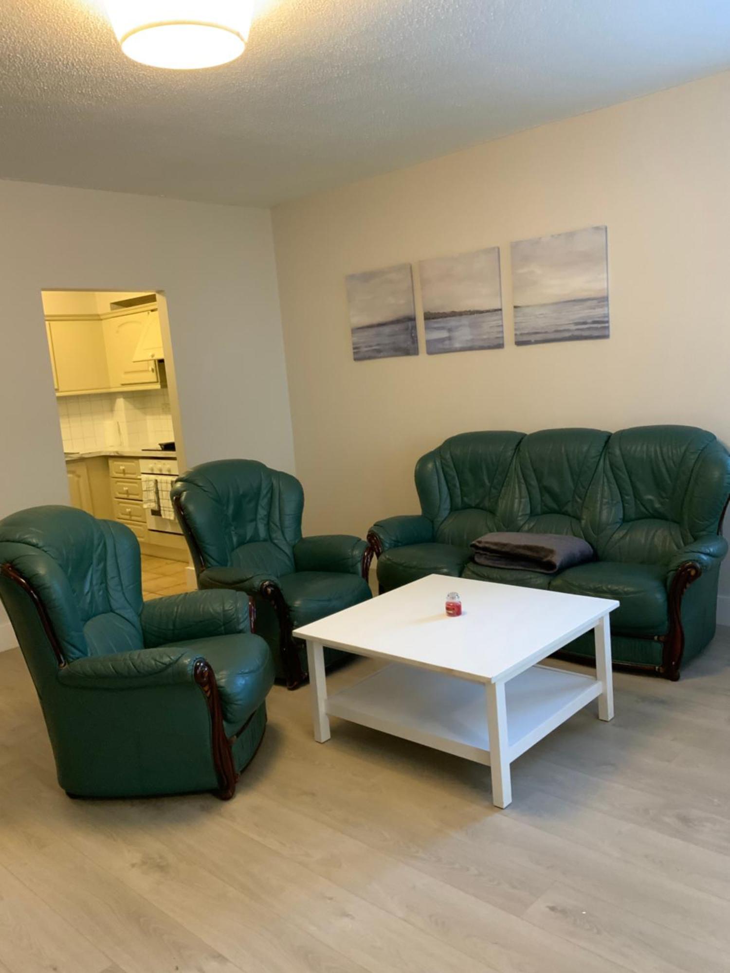 גלוואיי Quite And Cozy 2 Bedroom Apartment מראה חיצוני תמונה